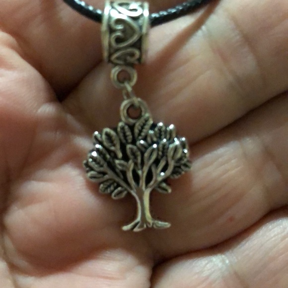 Jewelry - Tree Of Life Silver Color Necklace On a Black Cord